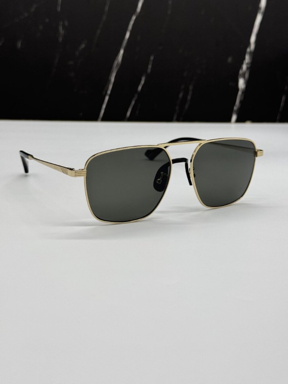 NEW GUCCI GG0743S 001 SUNGLASSES GOLD/GRAY UNISEX EYEWEAR - Picture 6 of 11